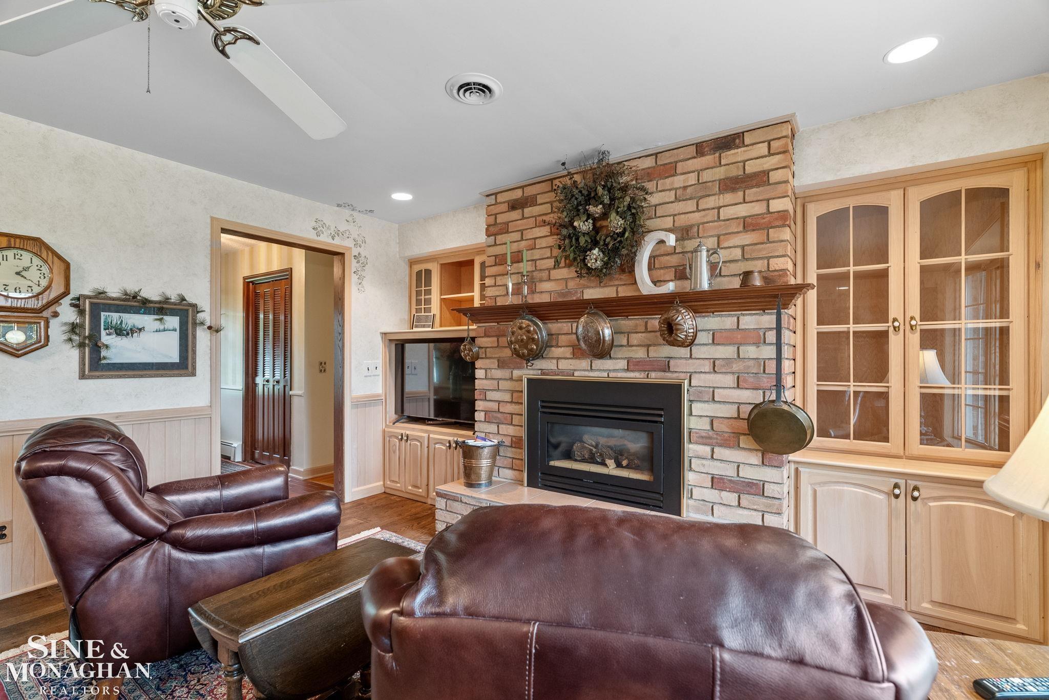 5175 Sandusky Road Peck, MI 48466 - Photo 15 of 58 50146726-0a33b30c-6225-43f0-a7d8-f20799f59b30.JPG