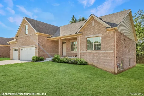 $649,900 | 3201 Roma Court, Wixom, MI 48393