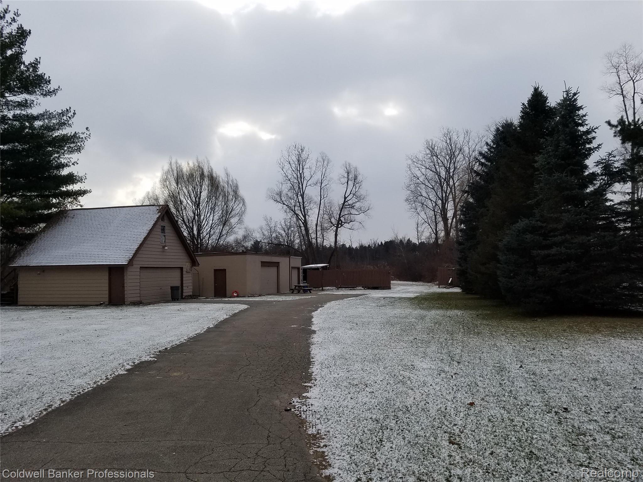 4285 Morgan Road Lake Orion, MI 48359 - Photo 2 of 39 Four Garages included your own heated body shop with paint booth for the Auto or Contractor professional