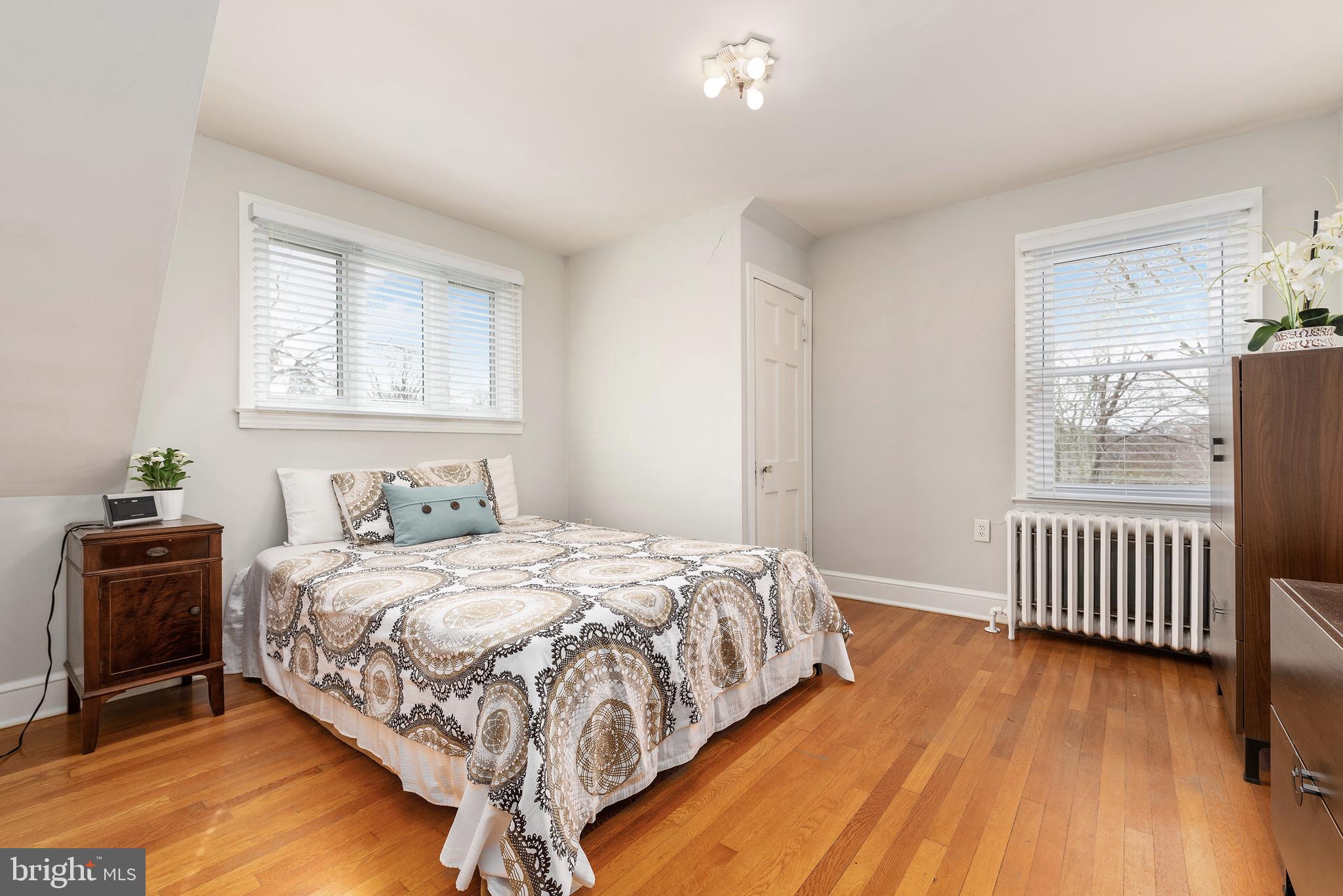 6010 Forest Road Cheverly, MD 20785 - Photo 16 of 36 Master bedroom