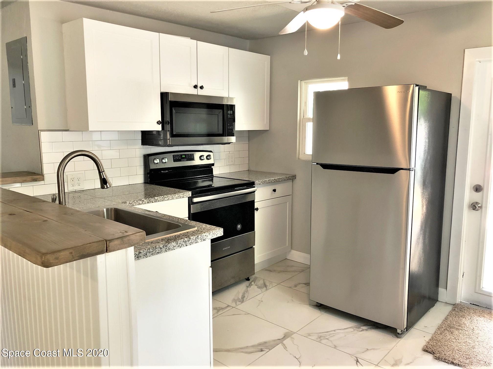 229 Orange Street, Unit A&B Cocoa, FL 32922 - Photo 3 of 22 Gourmet Kitchen