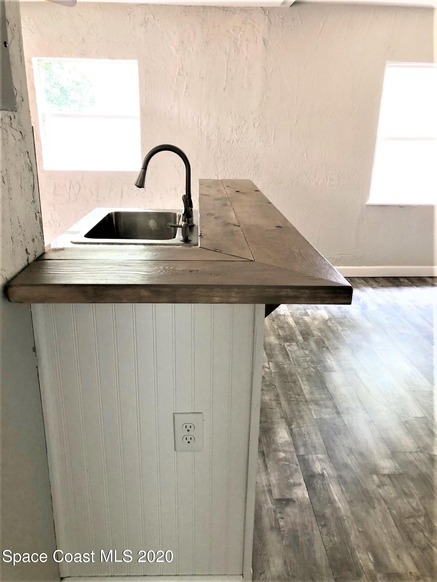 229 Orange Street, Unit A&B Cocoa, FL 32922 - Photo 6 of 22 Custom Bar