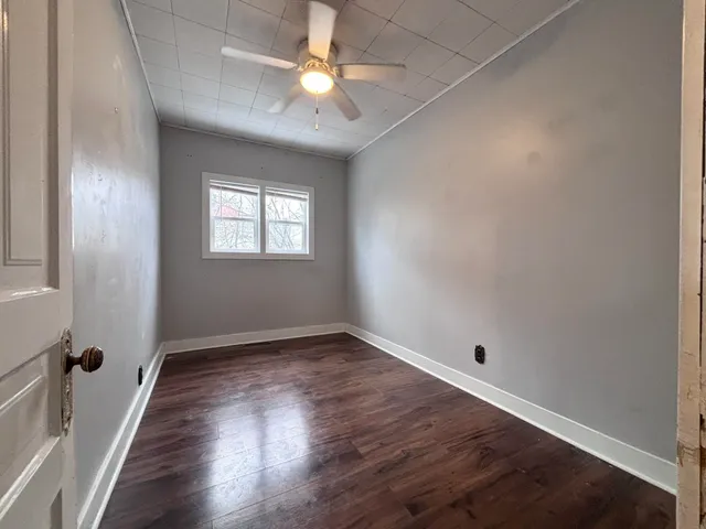 $950 | 612 6th Street West, Ashland, WI 54806