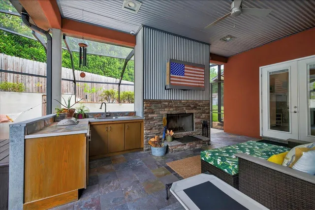 $1,240,000 | 537 Williams Street, Tallahassee, FL 32303