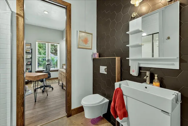 $1,240,000 | 537 Williams Street, Tallahassee, FL 32303