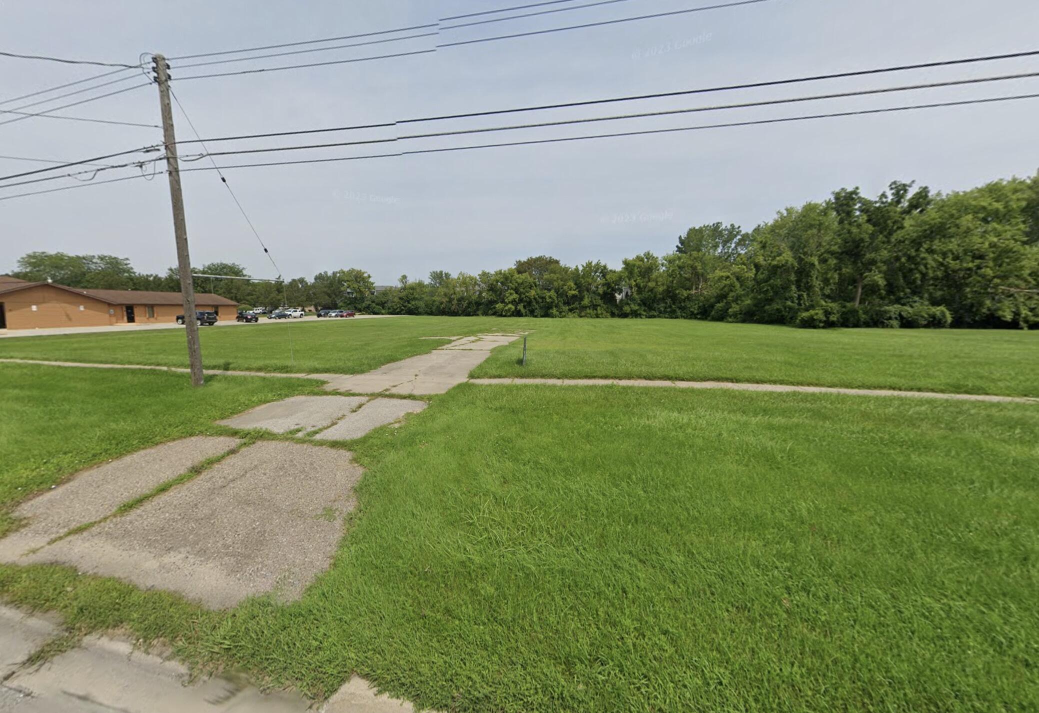3500 Shattuck Road Saginaw, MI 48603 - Photo 3 of 5 2