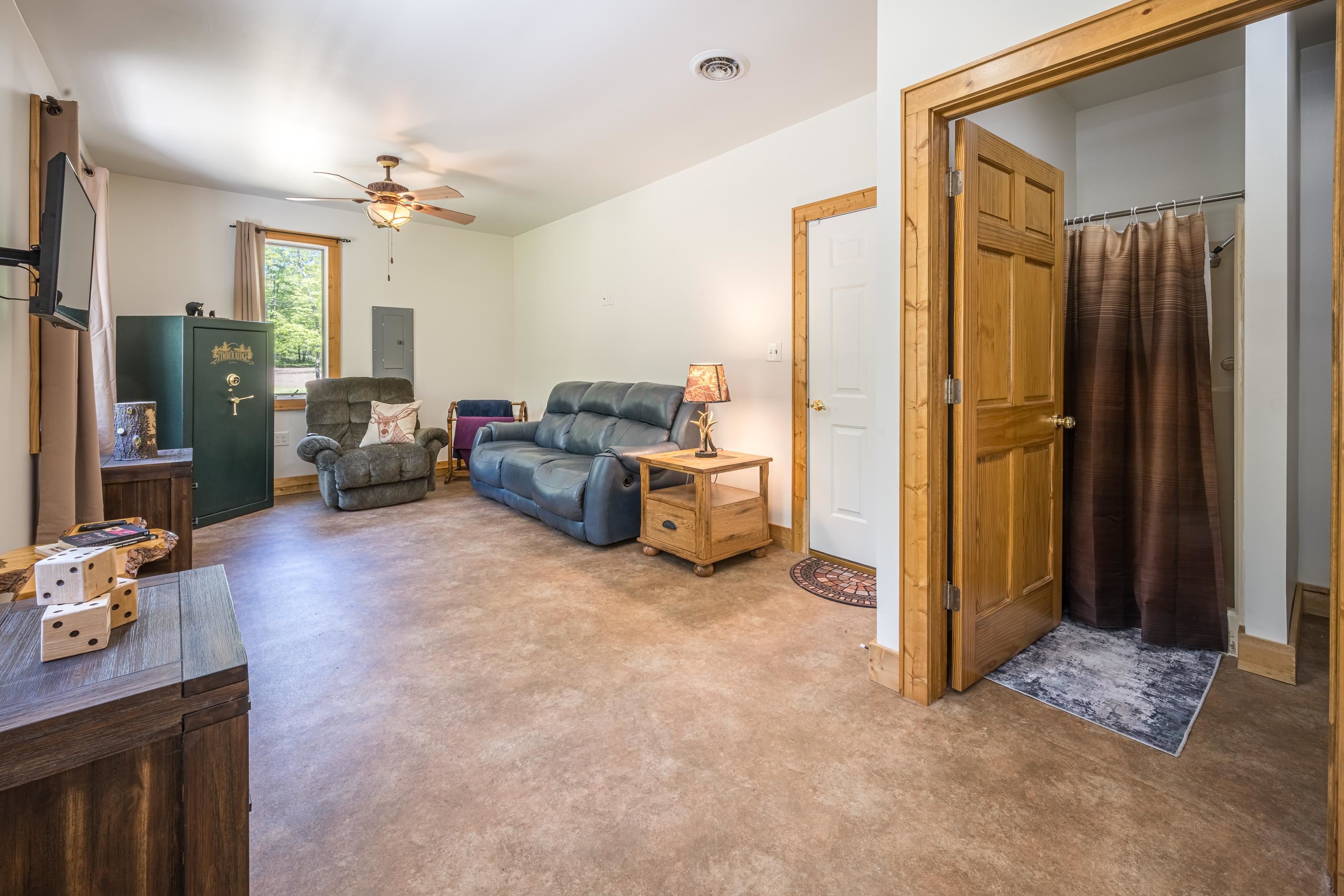 240 Hilts Road Gladwin, MI 48624 - Photo 6 of 97