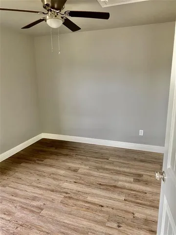 $950 | 2009 Rockview Drive, Unit 105, Granbury, TX 76049