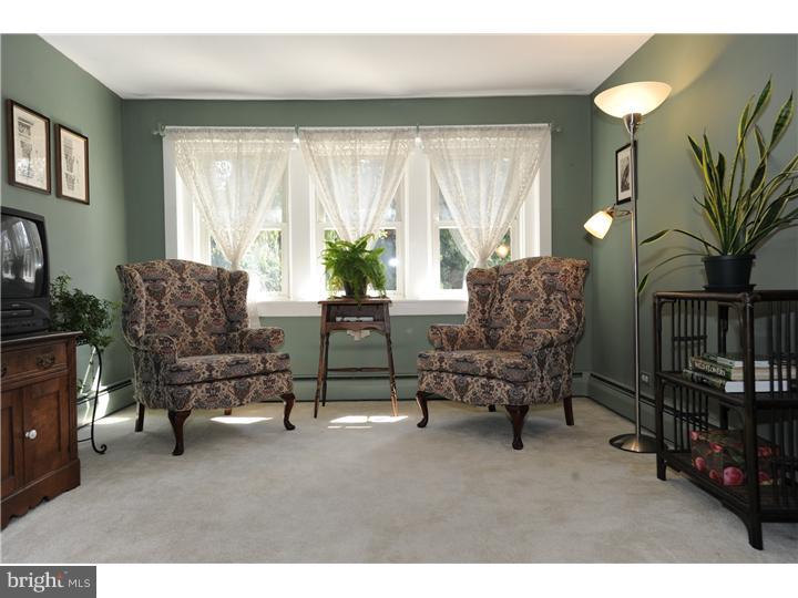471 East Rock Road Allentown, PA 18103 - Photo 16 of 21 Bedroom - Main