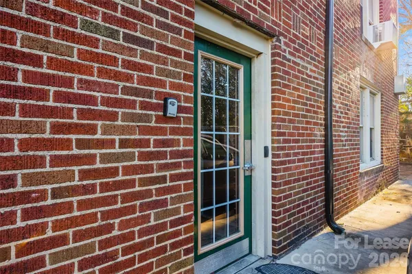 $850 | 49 Corban Avenue Southwest, Unit 9, Concord, NC 28025