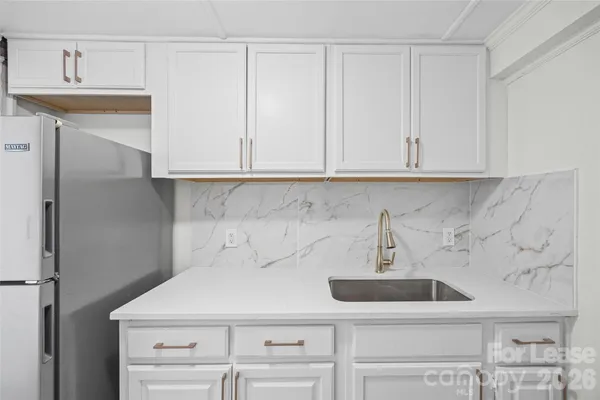 $850 | 49 Corban Avenue Southwest, Unit 9, Concord, NC 28025