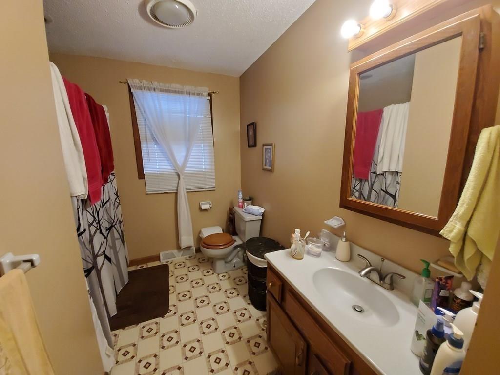 64 Reney Street Fall River, MA 02723 - Photo 8 of 16 Gallery Image 8