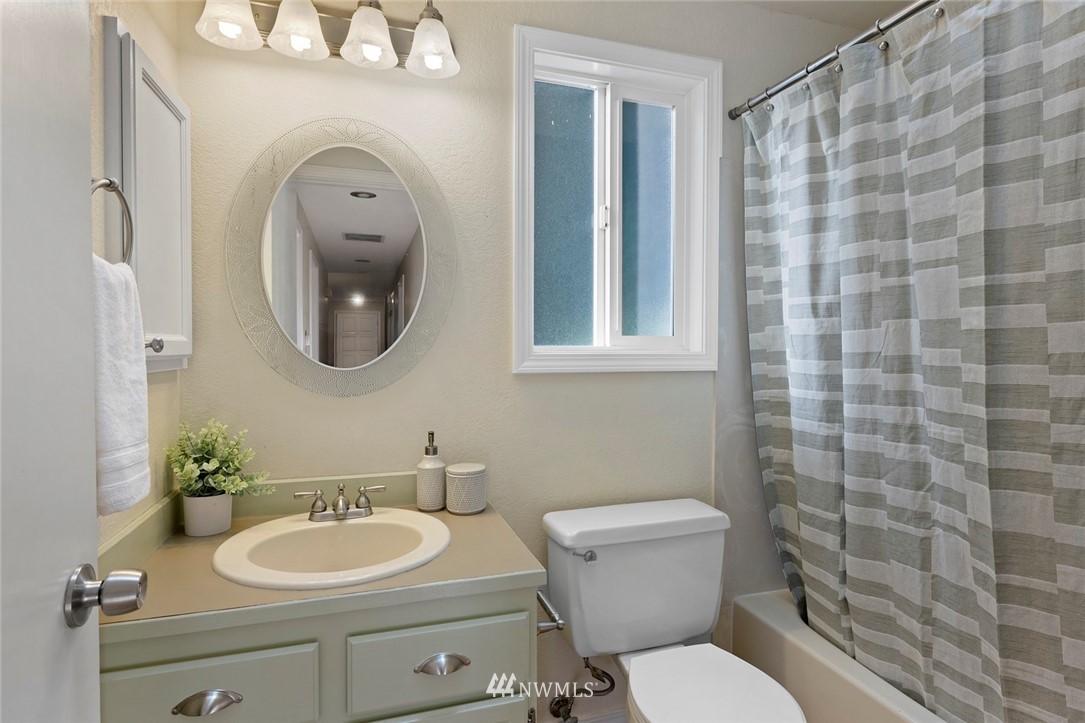 1319 232nd Place Southwest Bothell, WA 98021 - Photo 22 of 27