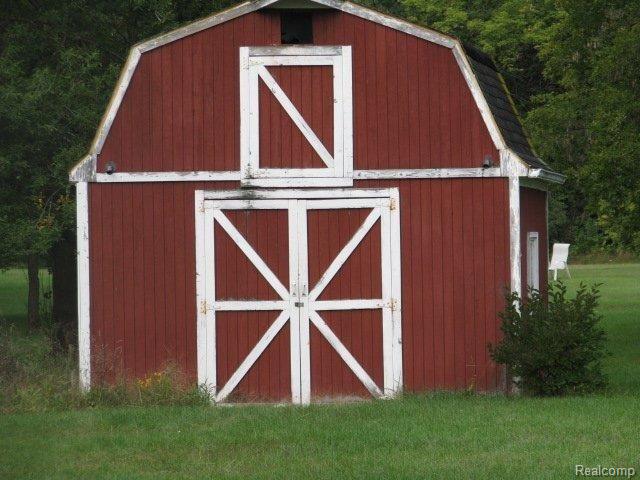 SHED 14 X 14.JPG