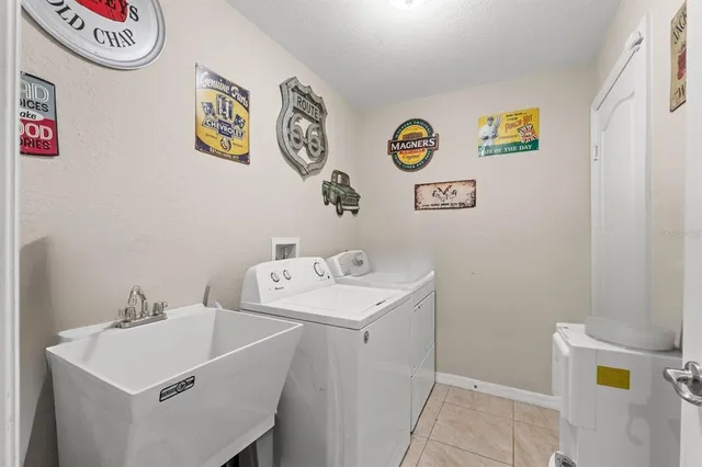 $395,900 | 11428 Pelican Avenue, Weeki Wachee, FL 34614