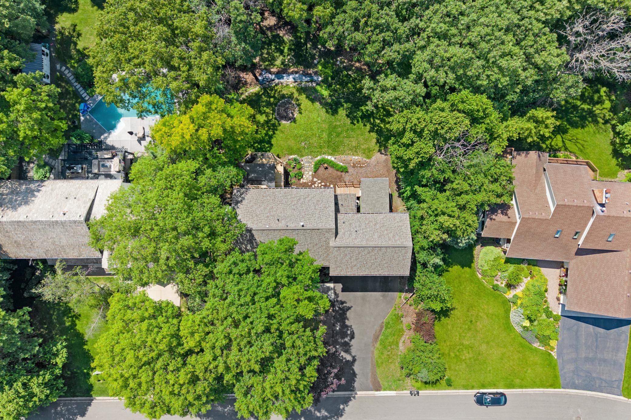 9882 Purgatory Road Eden Prairie, MN 55347 - Photo 24 of 32