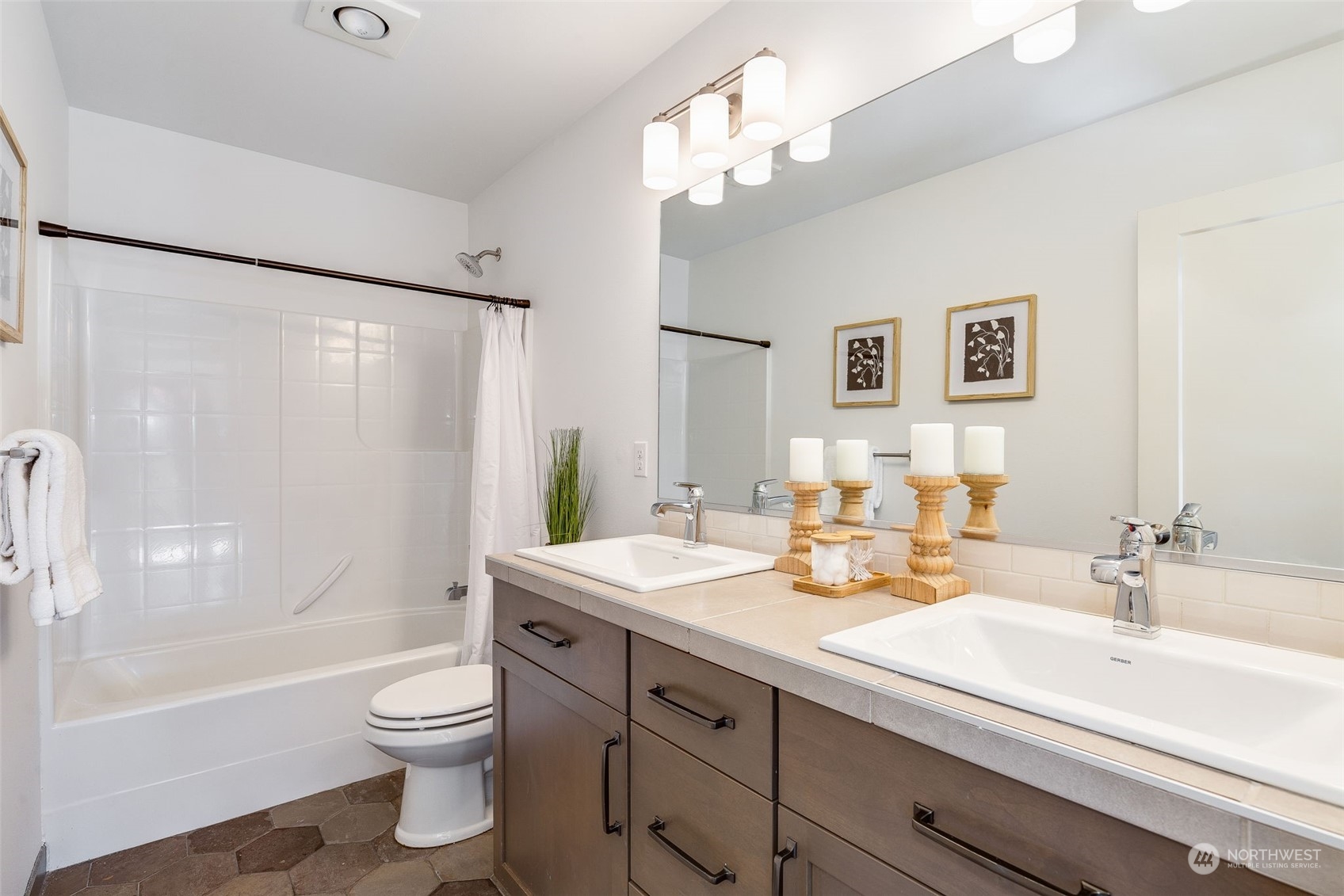 18421 13th Avenue Southeast, Unit 27 Bothell, WA 98012 - Photo 26 of 36 Gallery Image 26