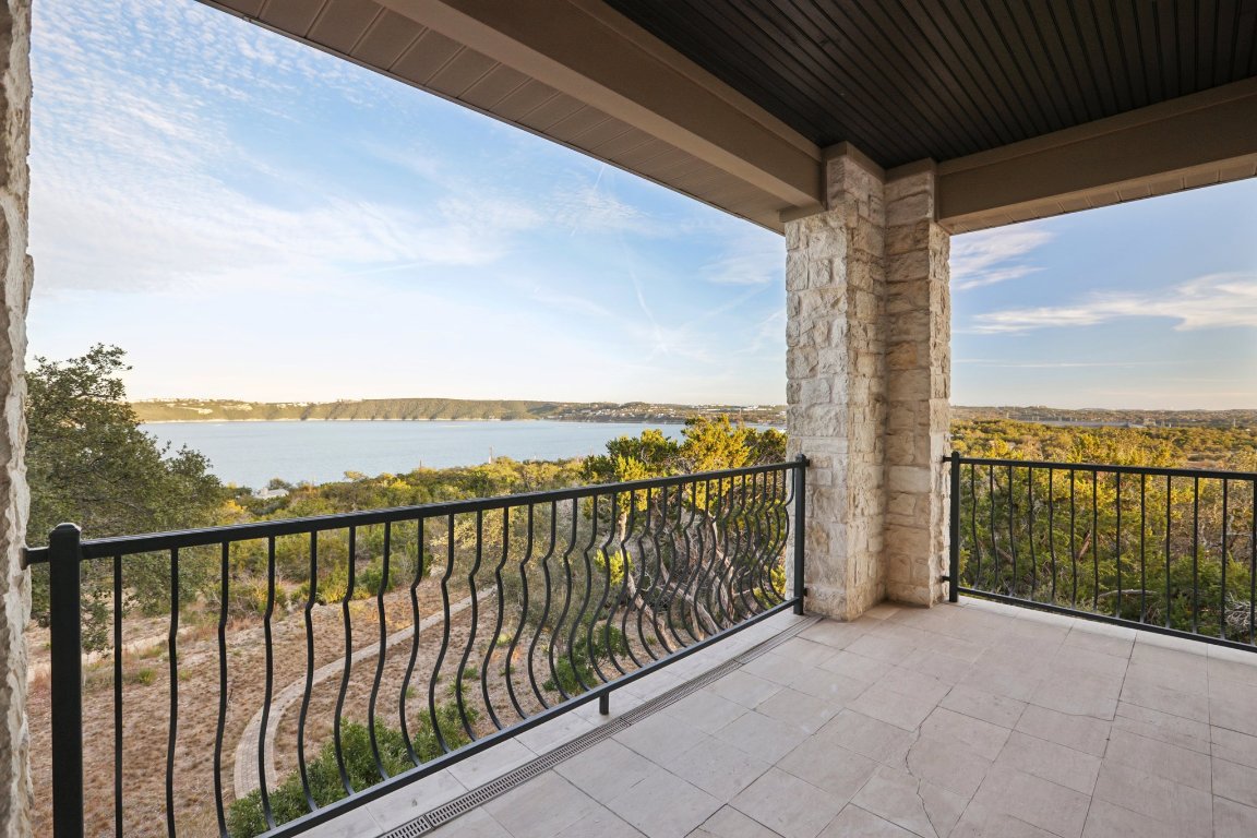 14701 Hornsby Hill Road Austin, TX 78734 - Photo 27 of 40 a view of balcony with city view