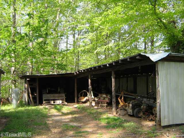3596 High Point Road Winston-Salem, NC 27107 - Photo 14 of 15 Outbuilding.