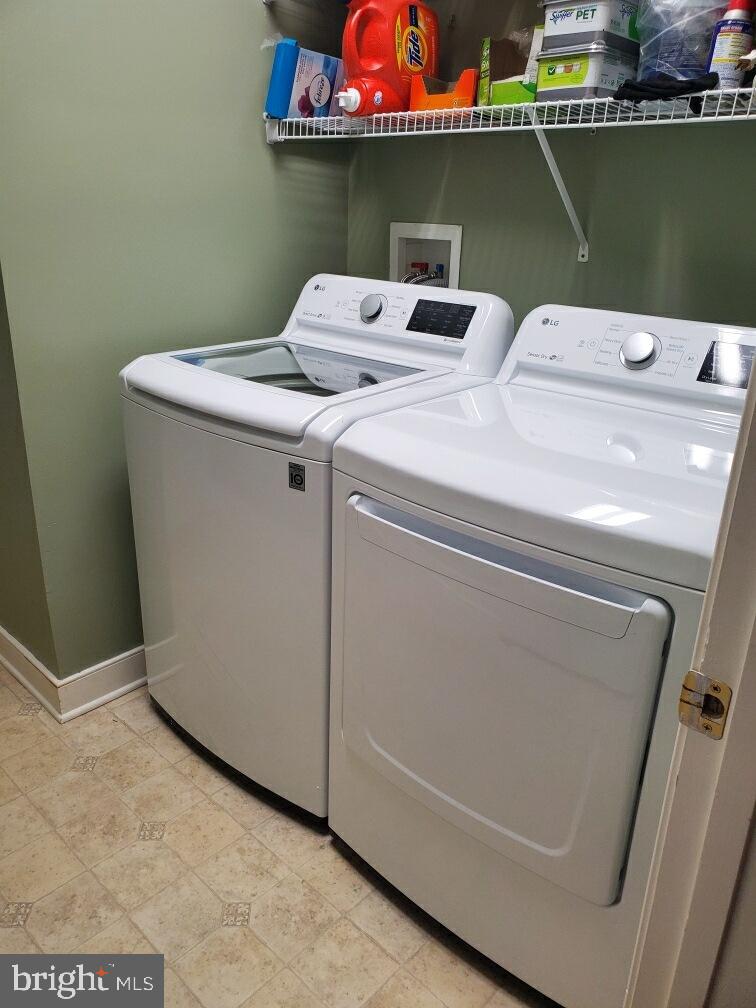 24799 Rivers Edge Road Millsboro, DE 19966 - Photo 18 of 23 New washer and dryer
