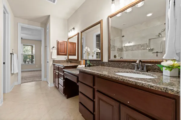 $364,900 | 9034 Centennial Drive, Conroe, TX 77384