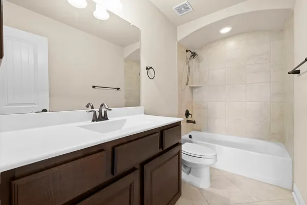 $364,900 | 9034 Centennial Drive, Conroe, TX 77384