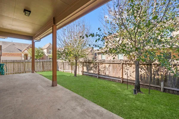 $364,900 | 9034 Centennial Drive, Conroe, TX 77384