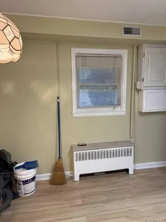 $2,100 | 519 Fowler Avenue, Unit 1, Franklin Square, NY 11010