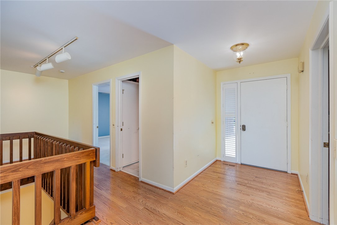 3 Shadow Pines Drive Penfield, NY 14526 - Photo 3 of 33