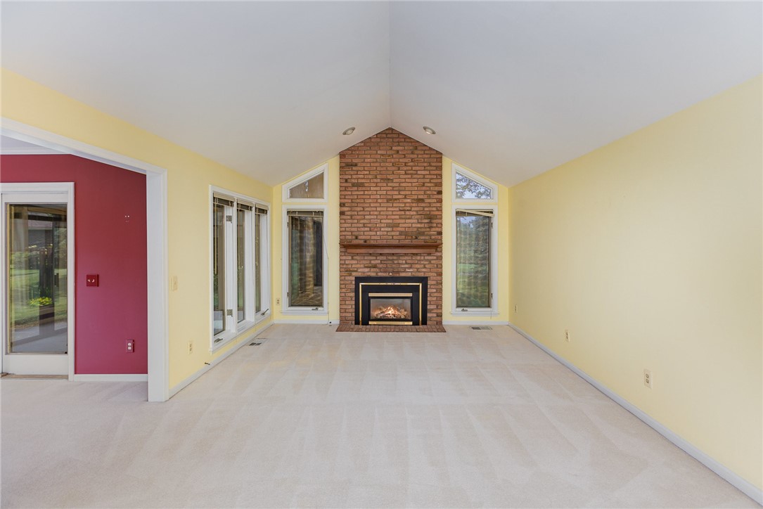 3 Shadow Pines Drive Penfield, NY 14526 - Photo 4 of 33