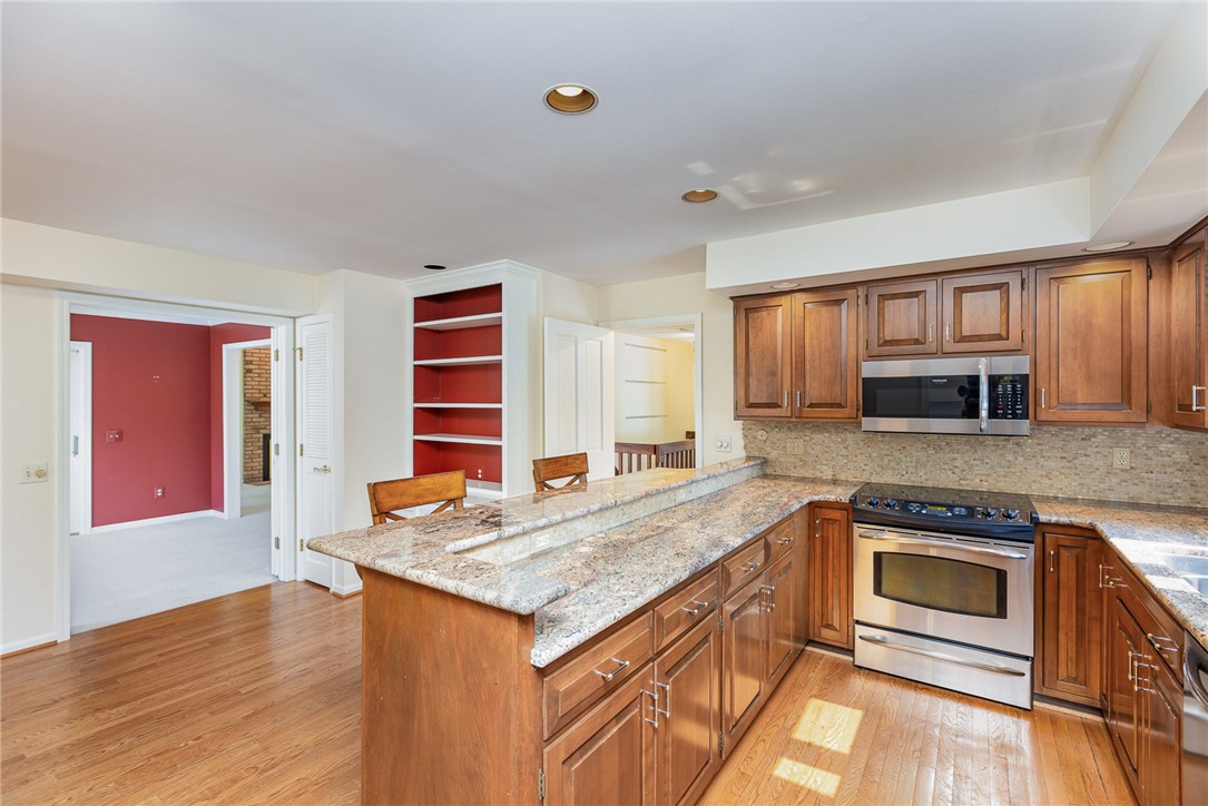 3 Shadow Pines Drive Penfield, NY 14526 - Photo 10 of 33