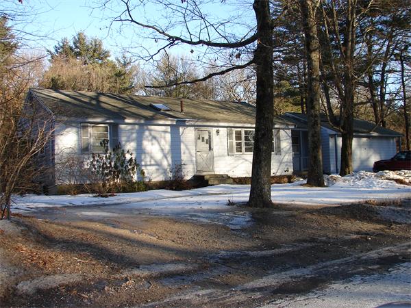 460 Foster Road Tewksbury, MA 01876 - Photo 1 of 19 Gallery Image 1