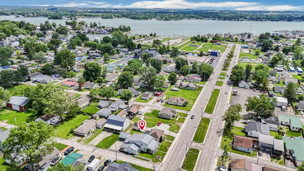 $299,900 | 11007 Hebron Road, Buckeye Lake, OH 43008