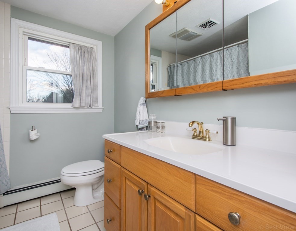 334 North Road Bedford, MA 01730 - Photo 14 of 40 Gallery Image 14