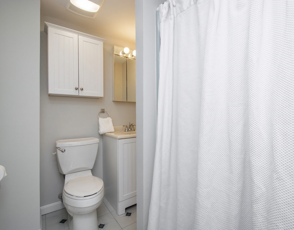 334 North Road Bedford, MA 01730 - Photo 26 of 40 Gallery Image 26