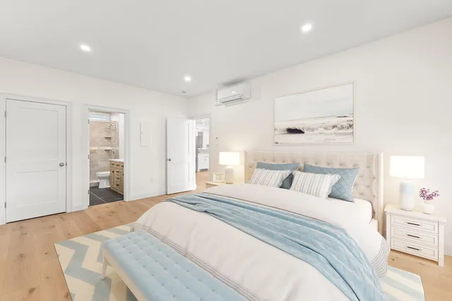 $559,000 | 354 Gifford Street, Unit 2, Falmouth, MA 02540