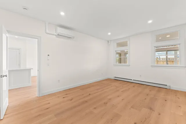 $559,000 | 354 Gifford Street, Unit 2, Falmouth, MA 02540