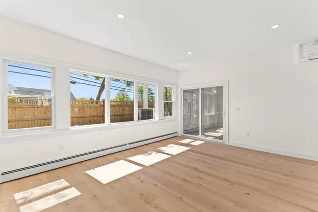 $559,000 | 354 Gifford Street, Unit 2, Falmouth, MA 02540