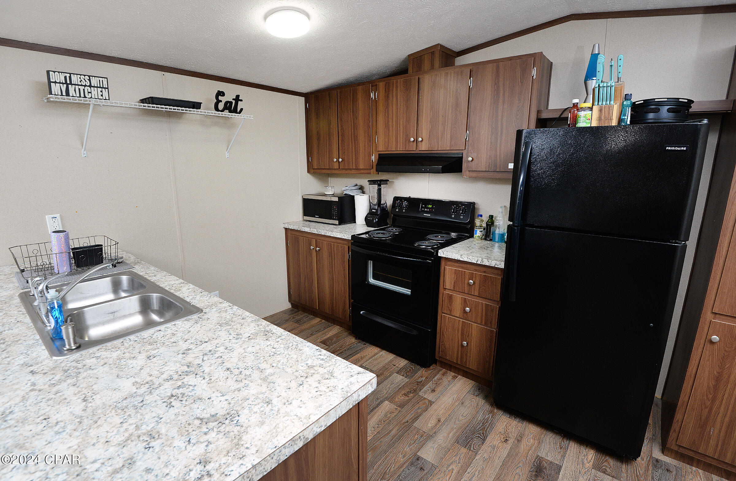 12214 Parkwood Road Fountain, FL 32438 - Photo 10 of 43