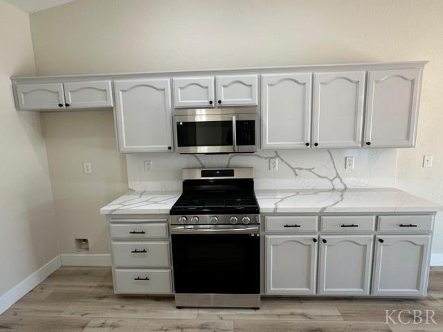 1824 West Spring Crest Street Hanford, CA 93230 - Photo 4 of 25 Gallery Image 4