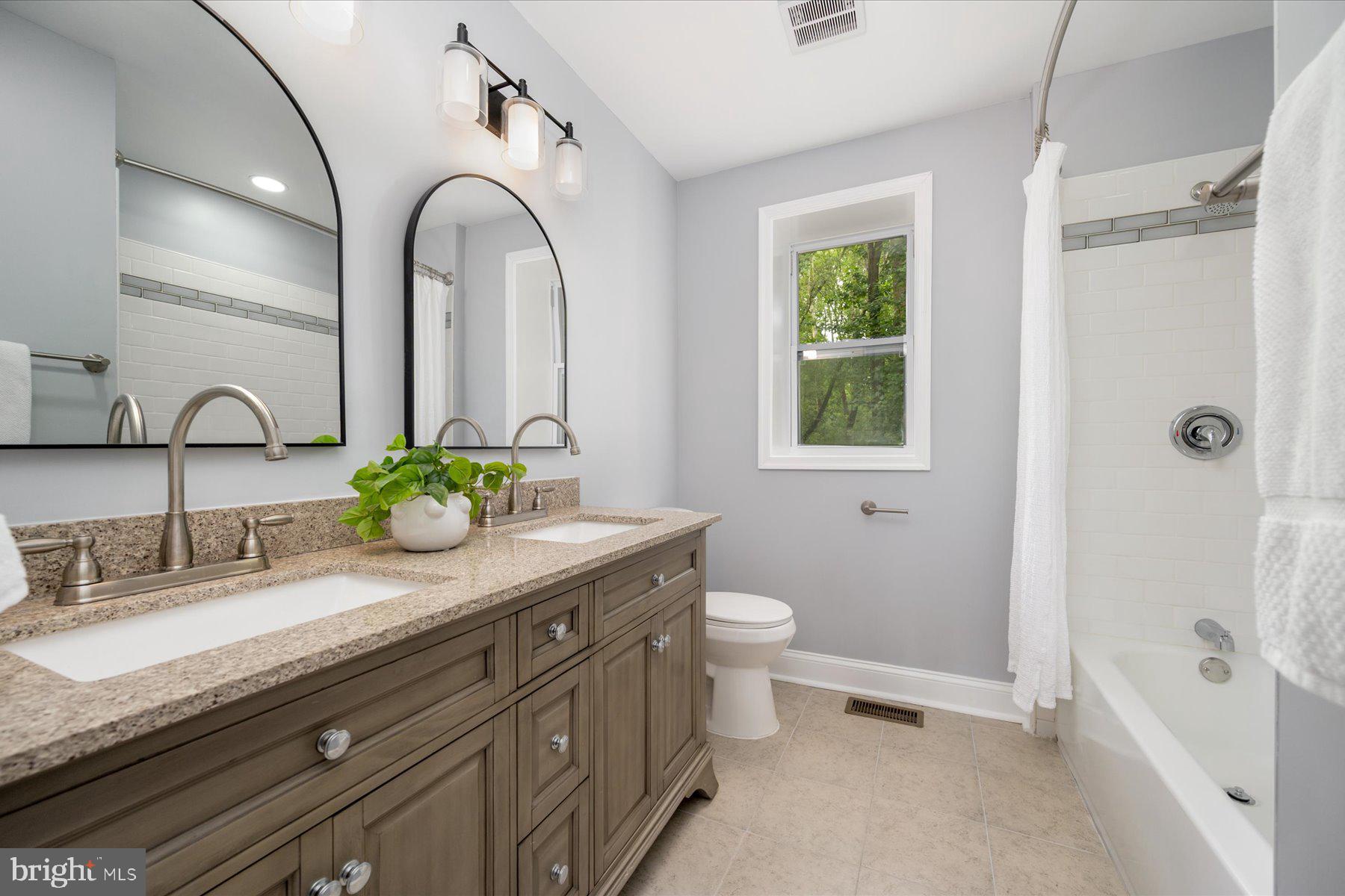 53 Ark Road Lothian, MD 20711 - Photo 4 of 27 Gallery Image 4