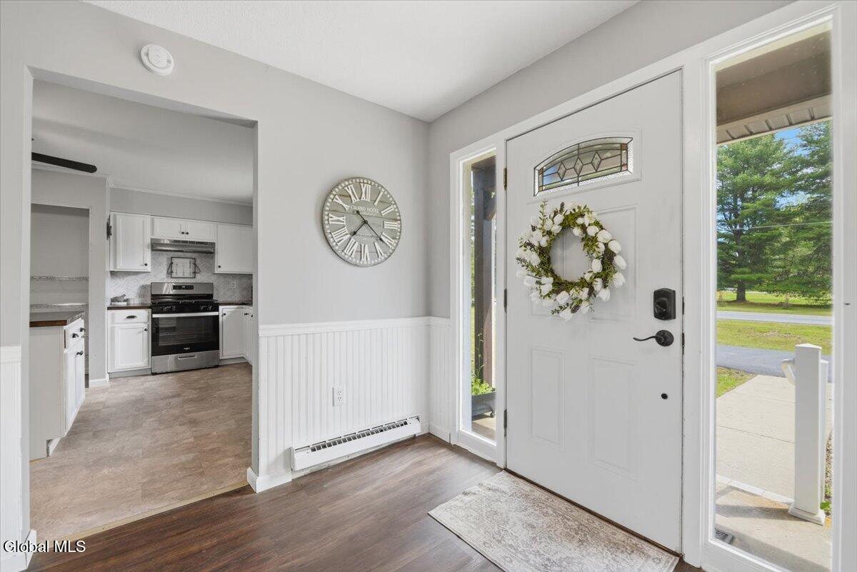 124 Ingersoll Road Wilton, NY 12866 - Photo 5 of 46 14-005_DSC00466