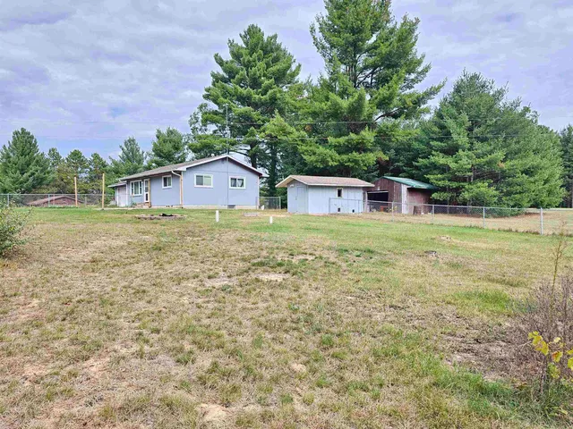 $210,000 | N8634 4th, Westfield, WI 53964