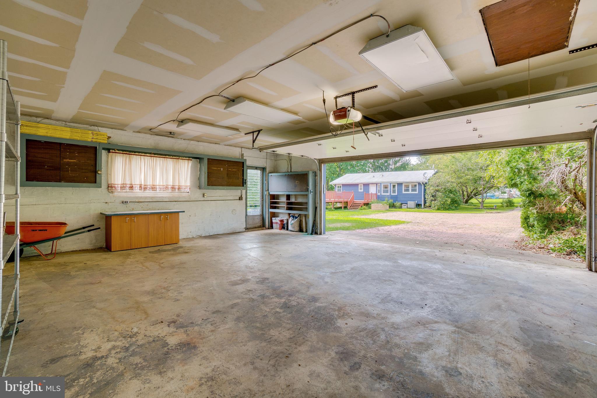 9705 Magledt Road Baltimore, MD 21234 - Photo 38 of 47 Gallery Image 38