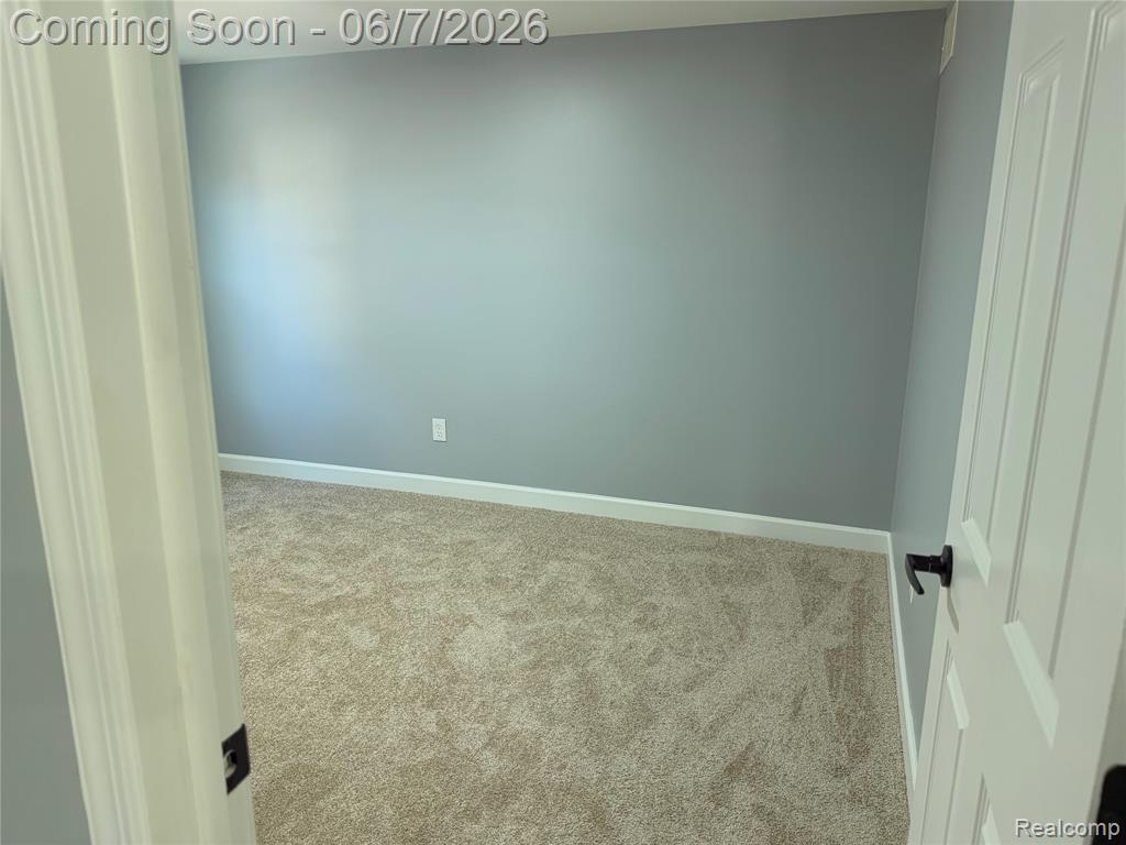 20698 Coachwood Road Riverview, MI 48193 - Photo 33 of 37