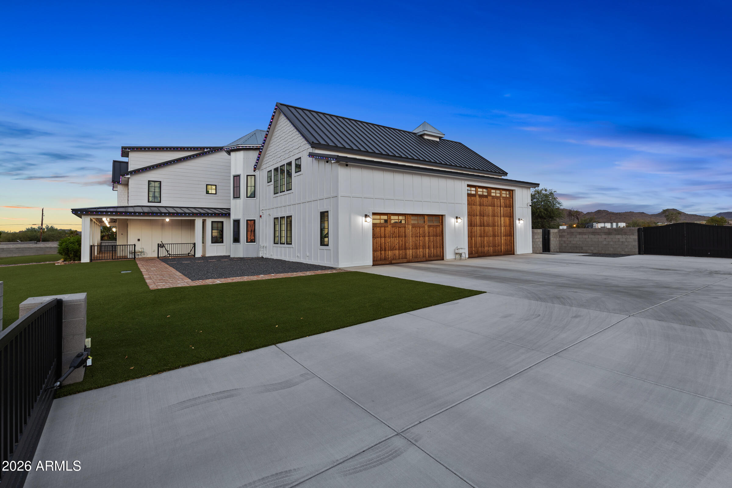 35816 North Bell Road Queen Creek, AZ 85144 - Photo 80 of 84 35816 N Bell Rd-113