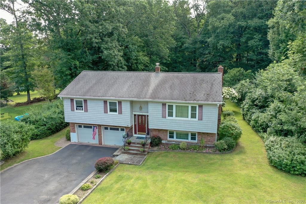 37 Oak Ridge Road Bethel, CT 06801 - Photo 1 of 1 Gallery Image 1