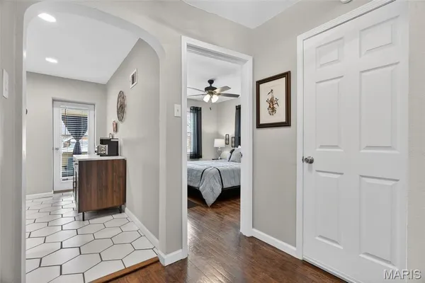 $224,900 | 4153 Loughborough Avenue, St. Louis, MO 63116