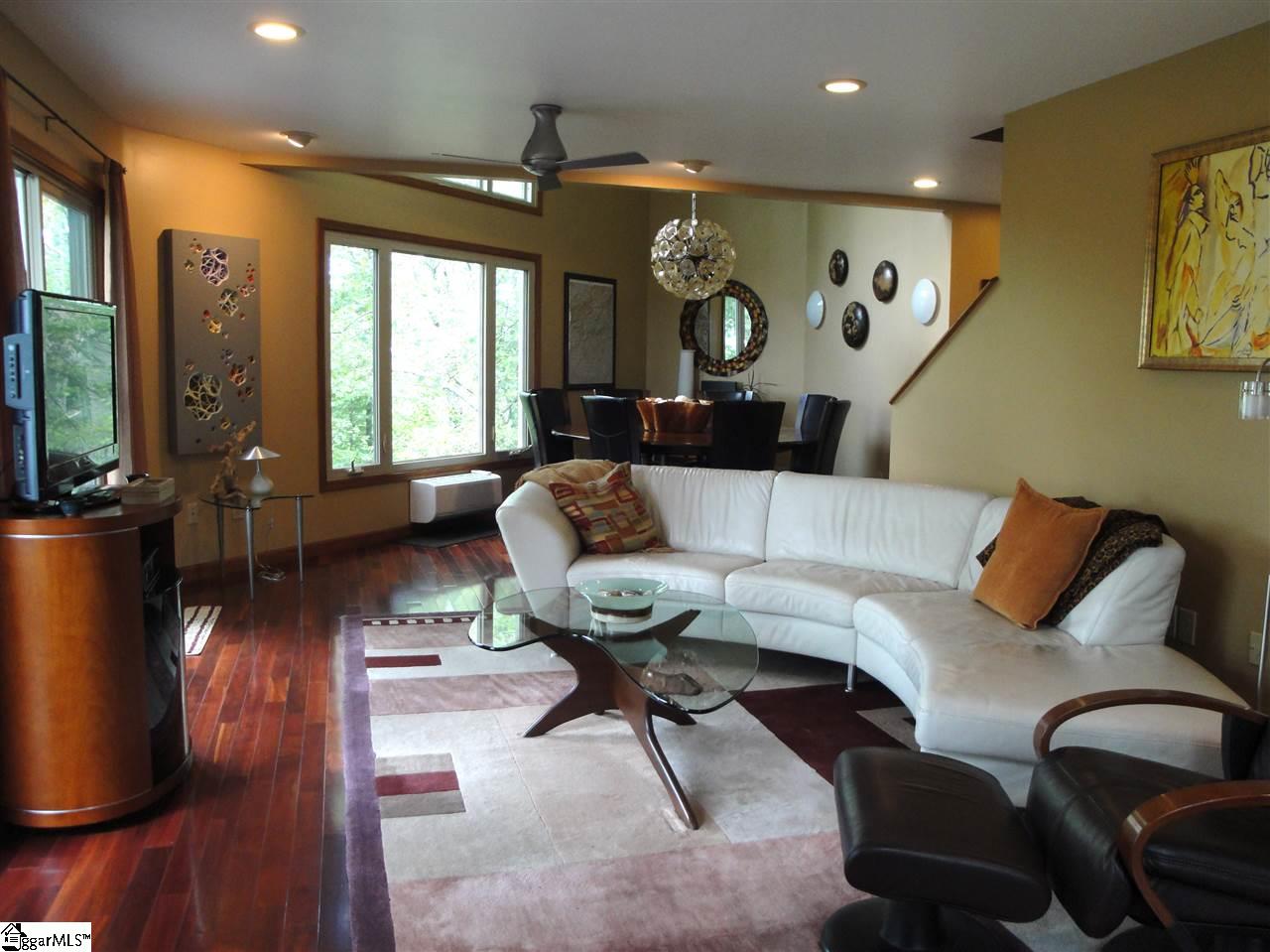 9 Altamont Forest Road Greenville, SC 29609 - Photo 11 of 36