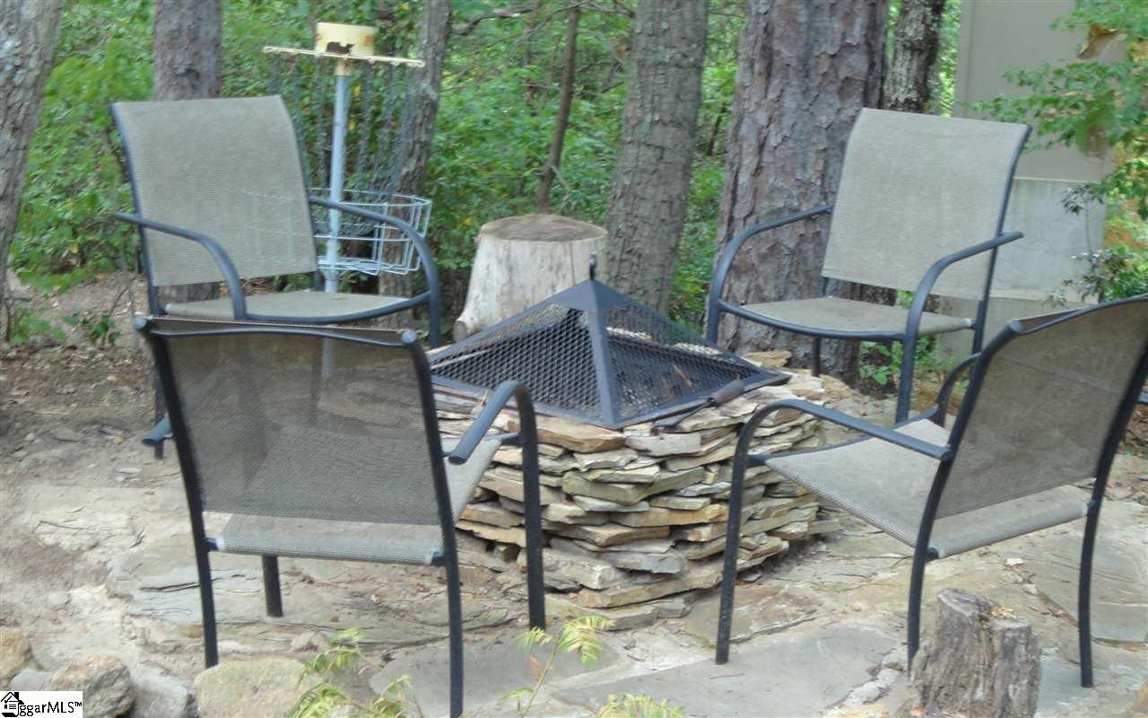 9 Altamont Forest Road Greenville, SC 29609 - Photo 29 of 36